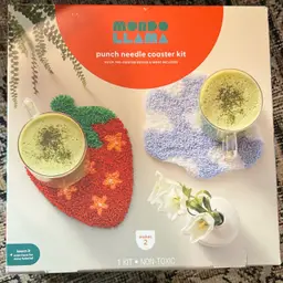 Modo Lama Punch Needle Coaster Kit