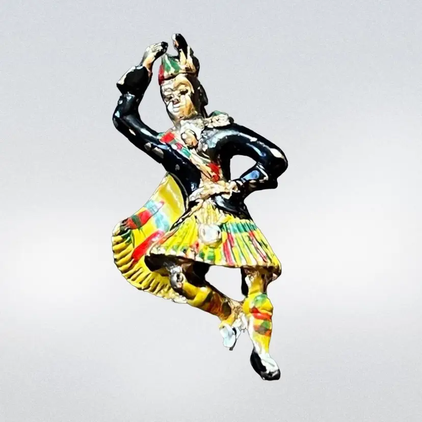 Vintage Highland Dancer Brooch Pin 