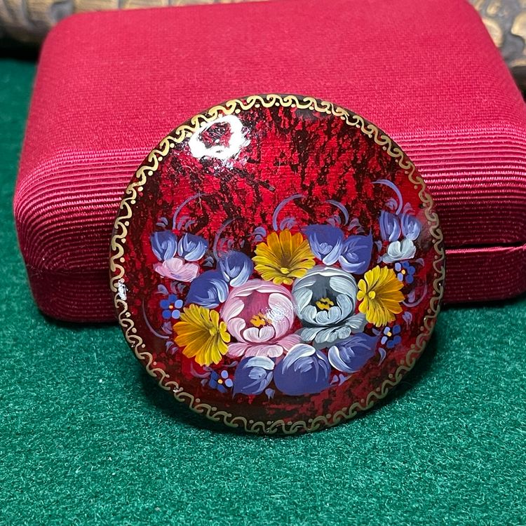 Hand Painted Russian Brooch Pin Round Florals Flowers Red Lacquered
