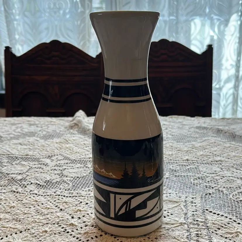 Native American Navajo Cedar Mesa Water Ceramic Carafe