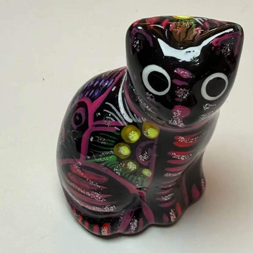 Mexican Miniature Folk Art Cat Figurine Hand Painted Clay Pottery Glows Talavera