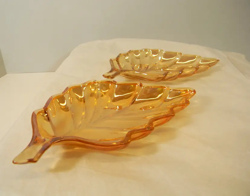 Vtg. Jeannette Marigold Iridescent Carnival Glass Leaf Shaped dishes  Set of 2