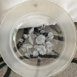 Beautiful 8” Hummingbird Plates 24% Full Lead Crystal