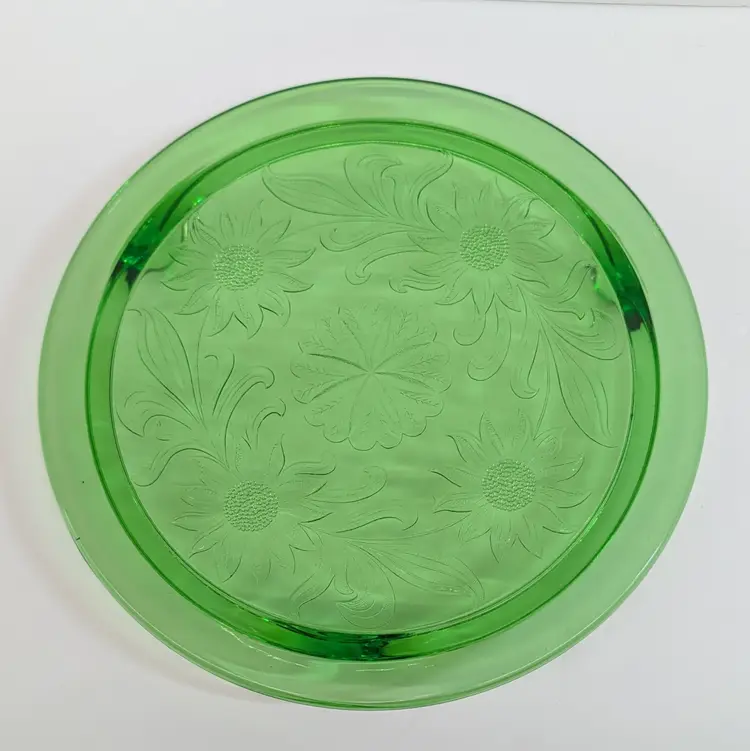 Vintage Jeanette Green Depression Glass Sunflower Footed Cake Plate 1930s 10"