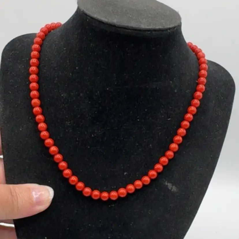 # 44 Vintage Orange Stone Bead Strung Necklace With Secure Gold Tone Clasp