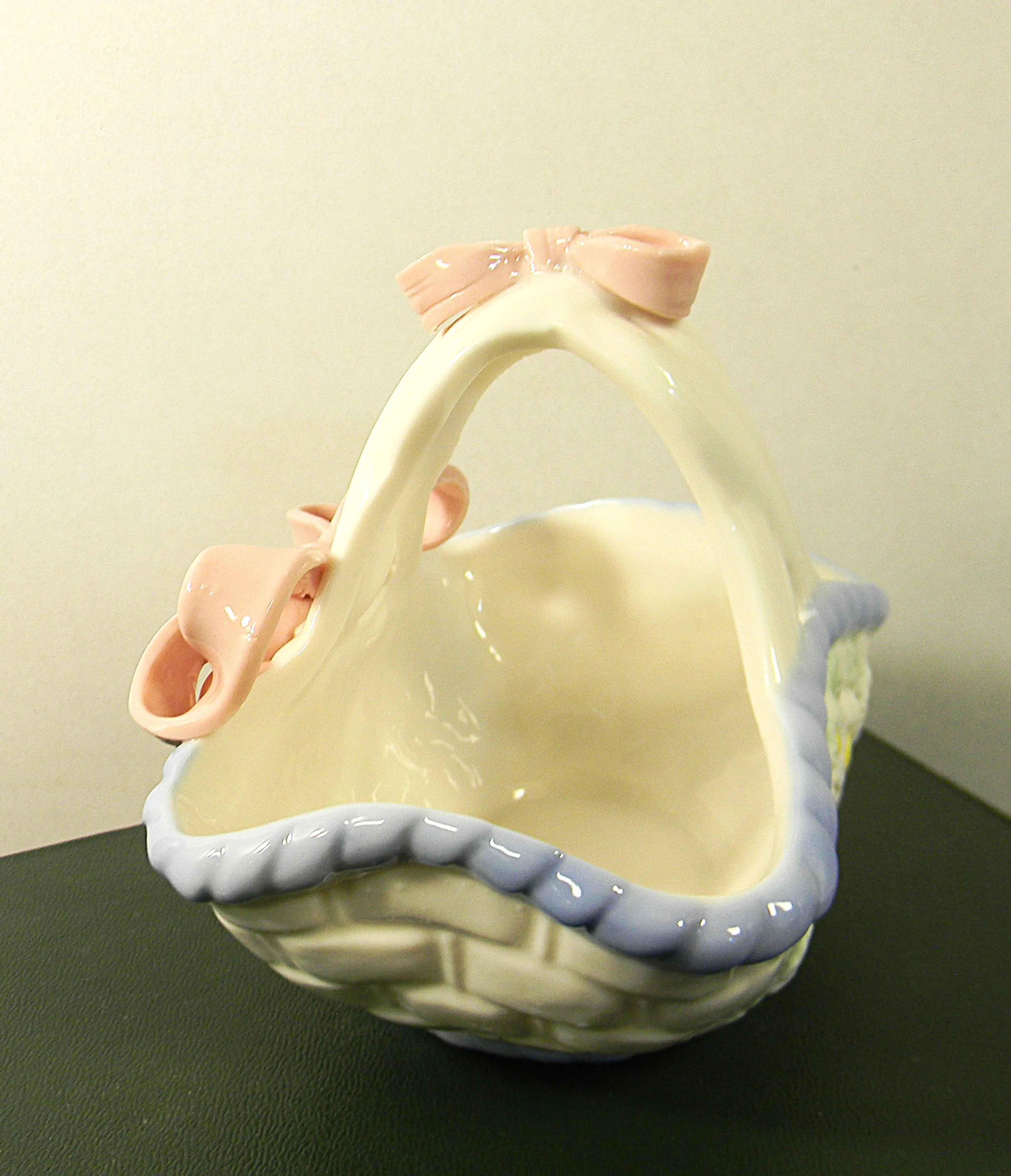 Image 4 of 8