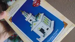 Beautiful Pre Owned 2004 Hallmark Keepsake Ornament Colonial Church Candlelight Services Magic Collectors Series