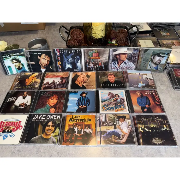 21. Top Country Music Stars Cds.