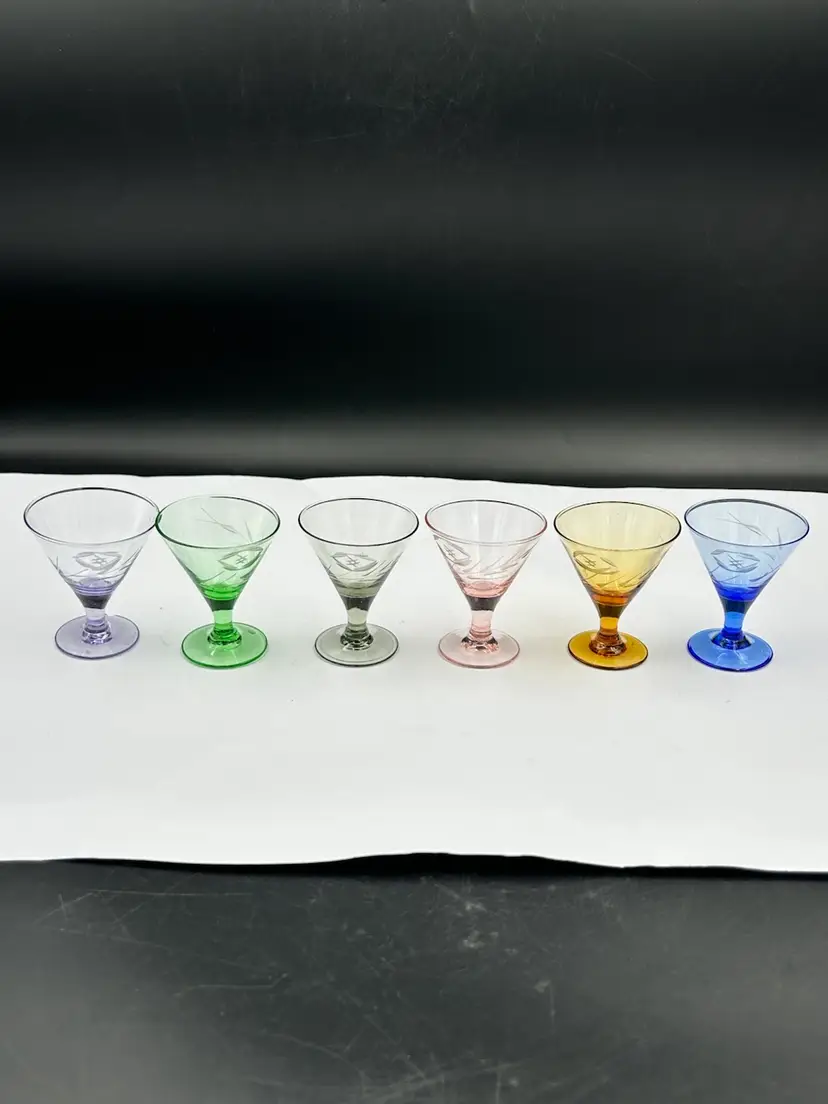 6 Vintage Rainbow Etched Cordial Shot Glasses GLOW With UV Light