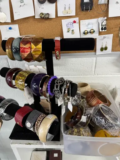 Live Great Thrift Store