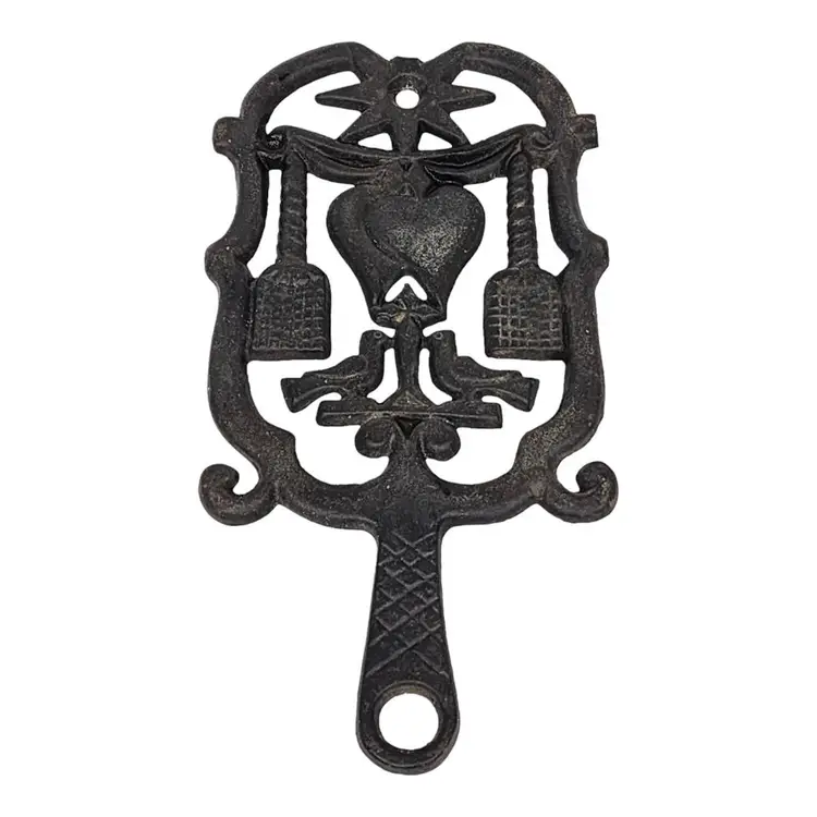 Vintage Wilton Trivet Footed Cast Iron Pot Holder Love Birds Hearts 8.5" x 4"