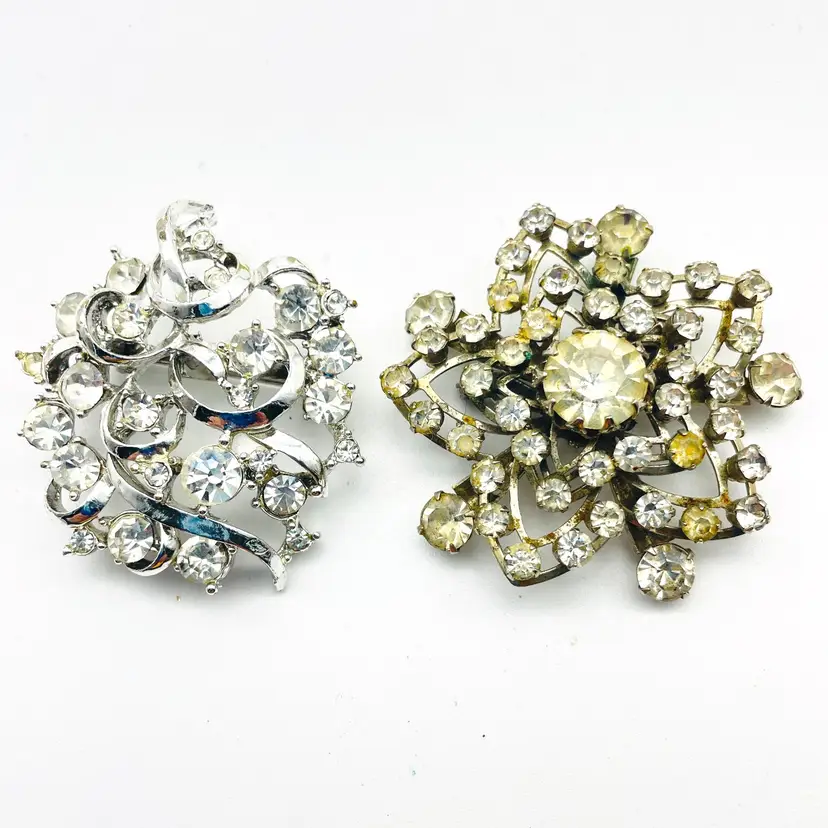 Rhinestone Brooch Lot of 2 Silver Tone Scrolled and Floral Snowflake 17969