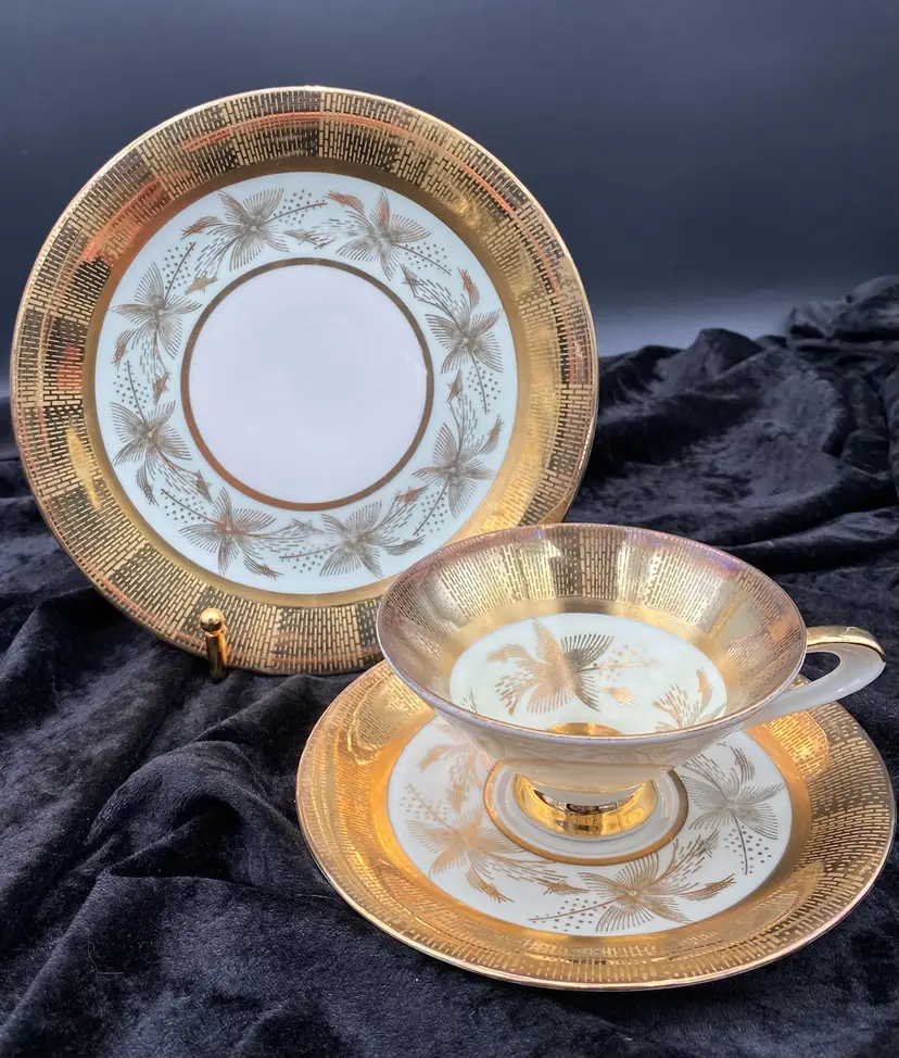 MCM Elfenbein Bavaria, Light Mint Green/Gold, Footed Cup, Saucer and Plate, Art Deco