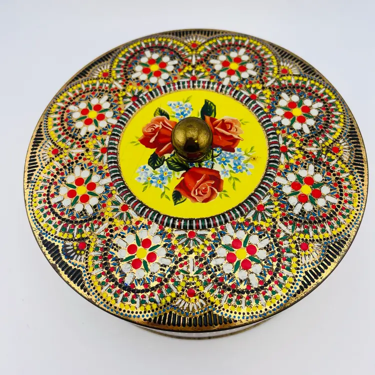 Vintage Daher Floral Tin 6.75”