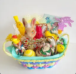 Vintage Easter Basket Lot! 25 Vintage Pieces