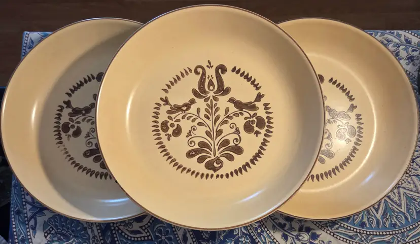 Pfaltzgraff "Village" Set of 3 Pie Plates