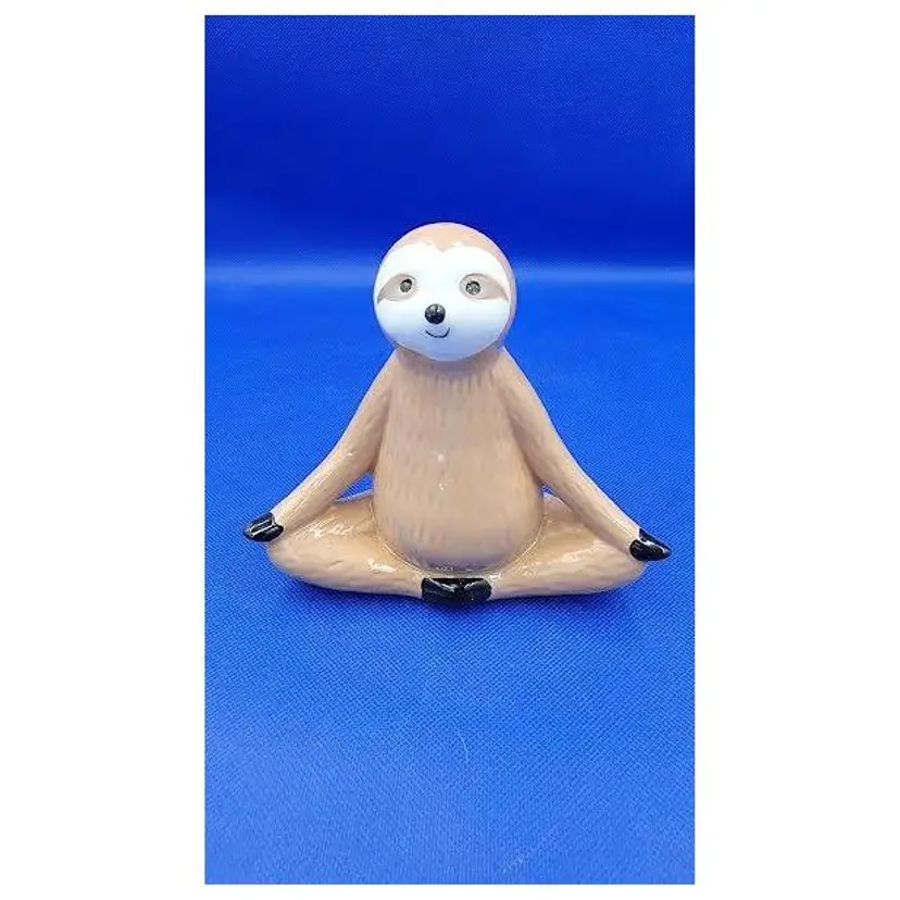 YOGA SLOTH CERAMIC