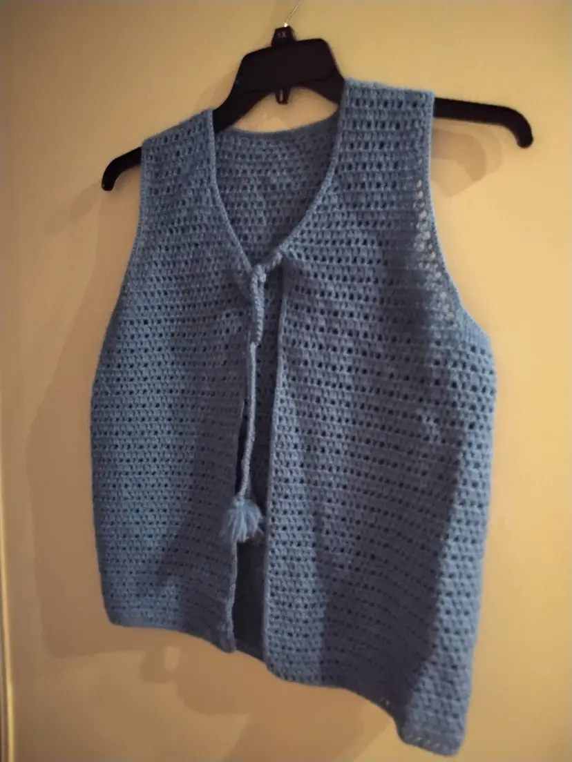 Vintage Hand Made Crochet Blue Vest Size Small 1960's