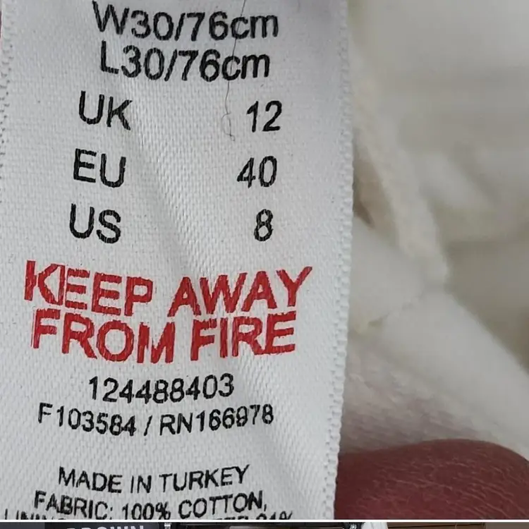 TOPSHOP Dad White Jeans Size 8, New