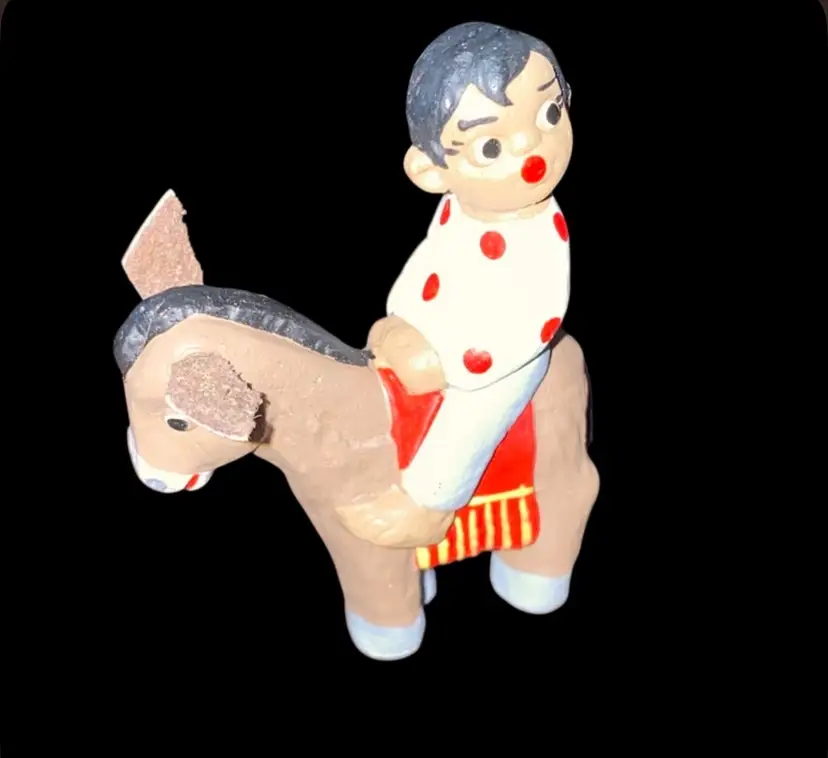 #34-  40% Off Sale-Vintage Red Clay Mud People Figurine From Mexico As Shown 2" (was $10)