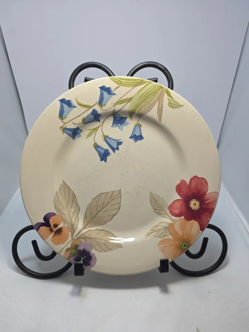 Longaberger Botanical Fields 9" Luncheon Plates Floral Lot Of 3 Design B