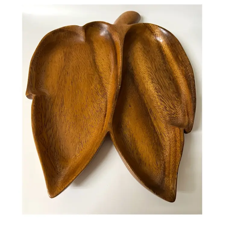 Hand Carved Leaf Shaped Divided Monkey Pod Wood Serving Tray Hawaii 10x13 in