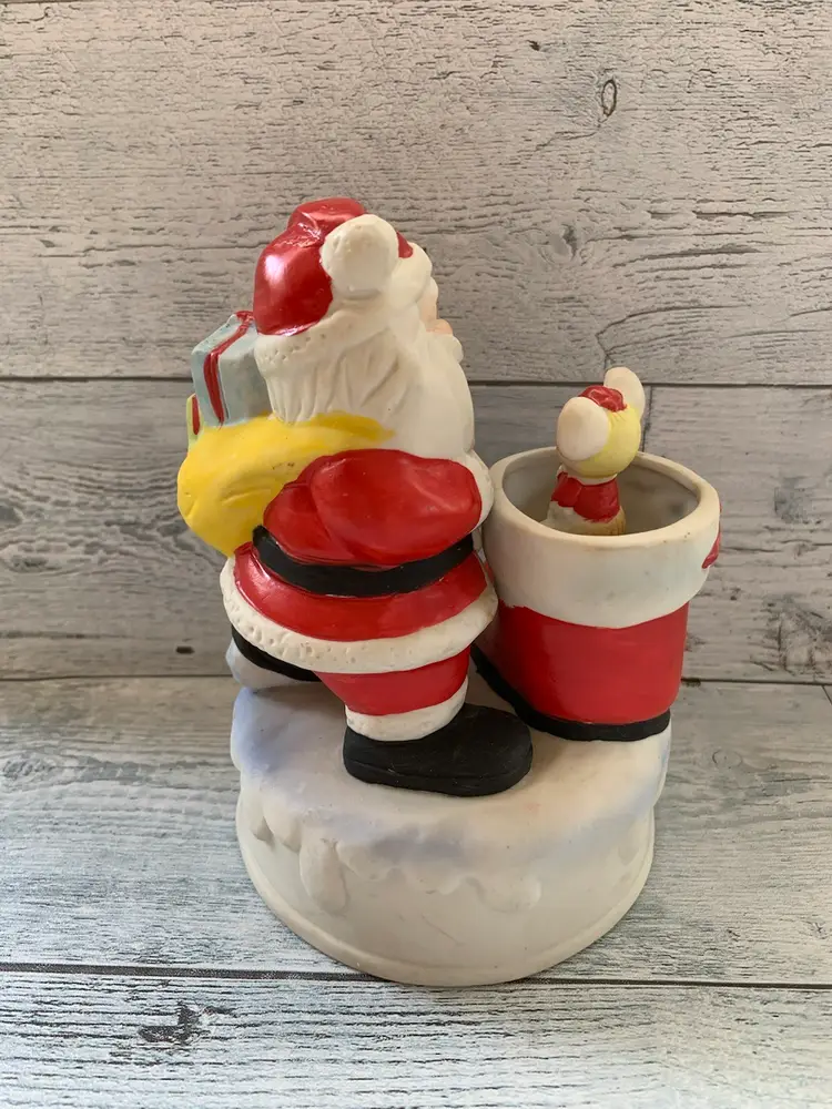 Christmas Santa Claus W/toys & Stocking Musical Figurine Taiwan UOGC