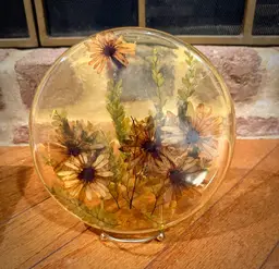 Vintage Lucite Resin Floral Tray with Pressed Daisies and Ferns