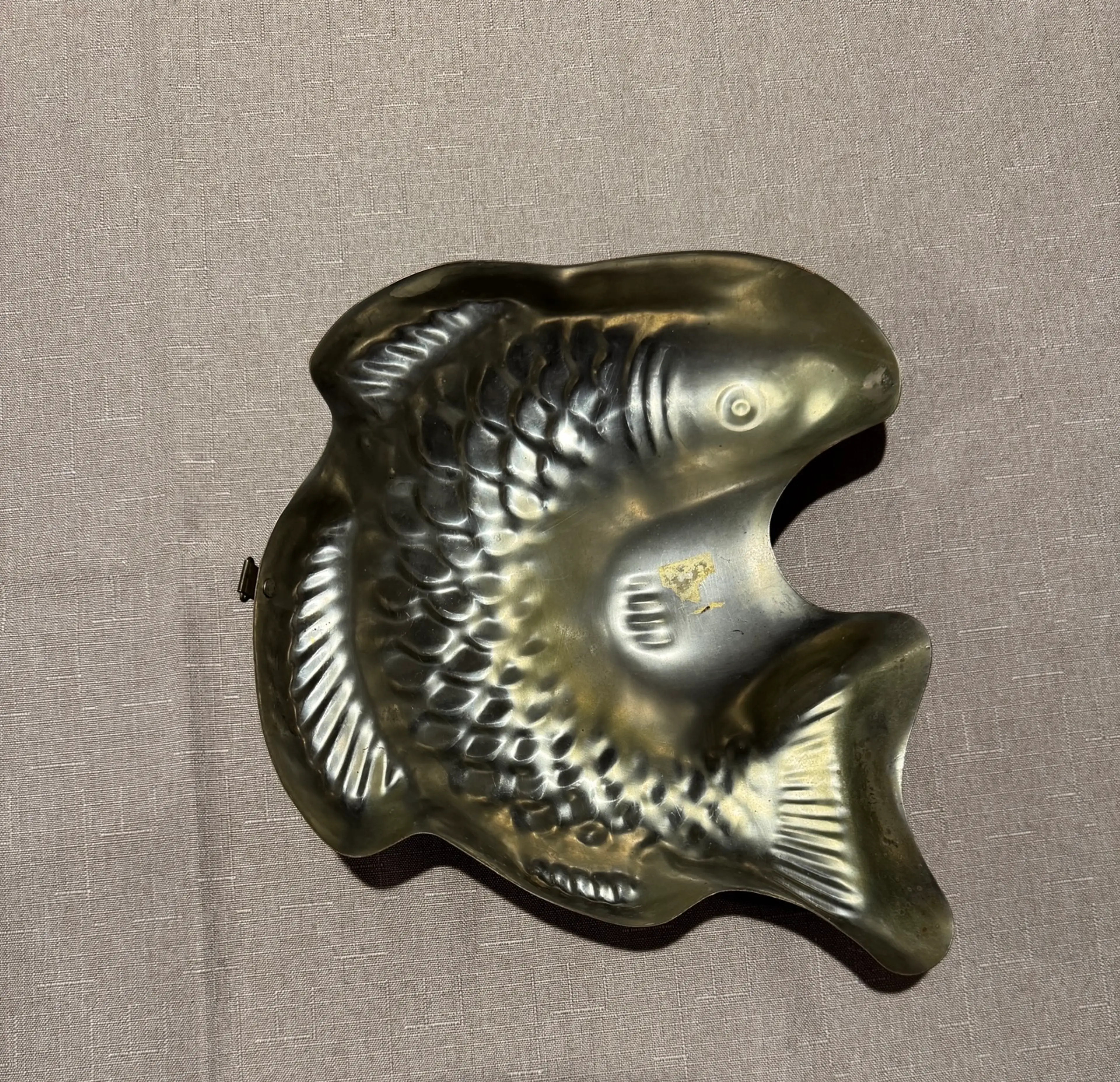 Image 2 of 2