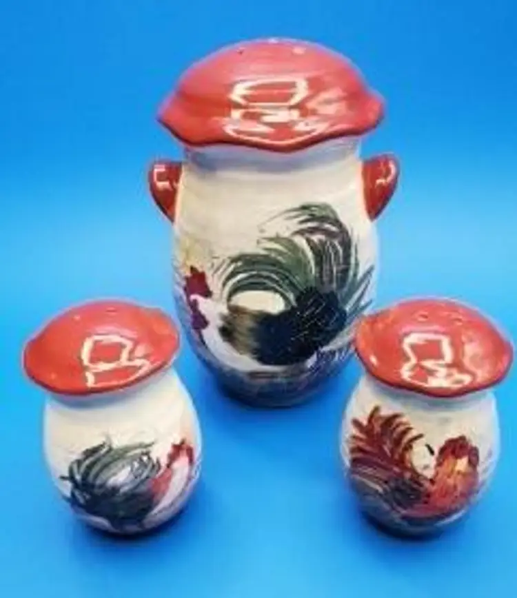 CIC Susan Winget Le Rooster Salt & Pepper Shakers and Spice Shaker
