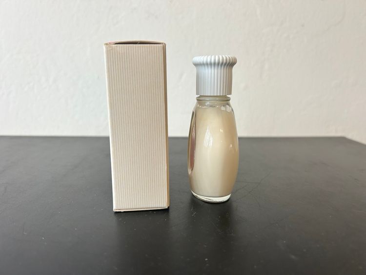 Vtg Avon Dew Kiss All-Day Moisturizing Lotion 1.5 Fl Oz IOB