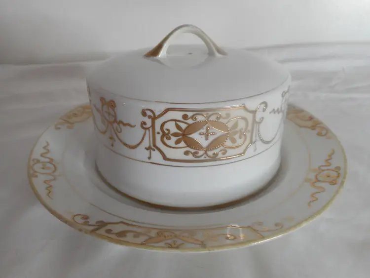 Hand Painted Nippon Gold Round Covered Cheese Dish Butter Keeper Moriage