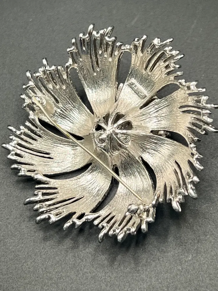 Vintage 1960s MONET Cordelia or Haystack Brooch Pin Book Piece Silver Plated