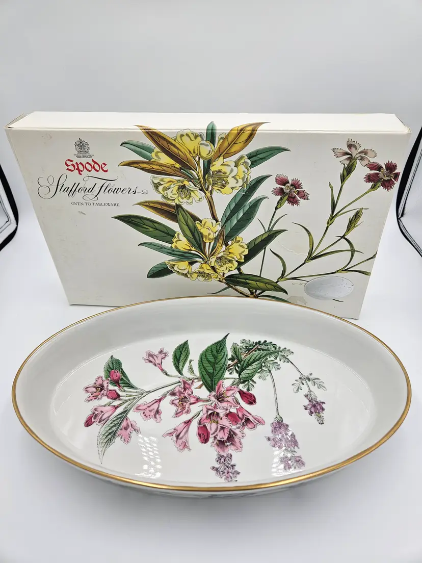 #D13 Spode Stafford Flowers Oval Sole Dish 12.5 inch