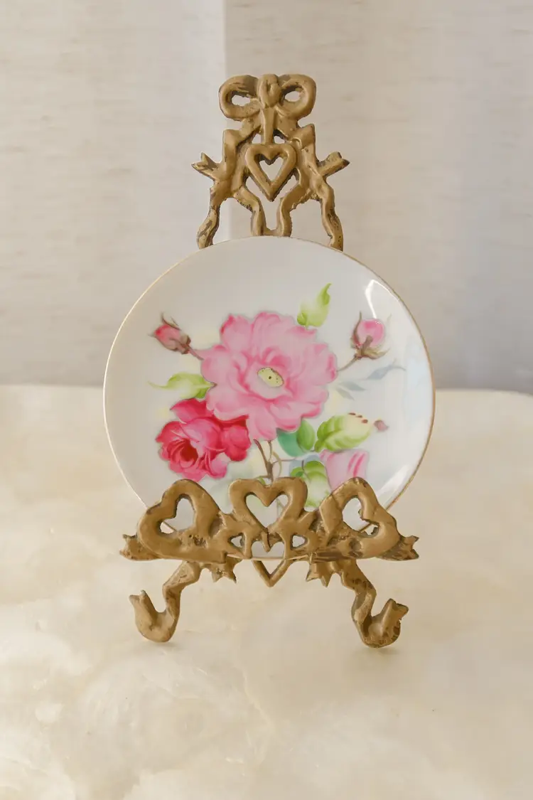 Vintage Ucagco Occupied Japan Hand Painted Plate Beautiful Roses Floral Dish