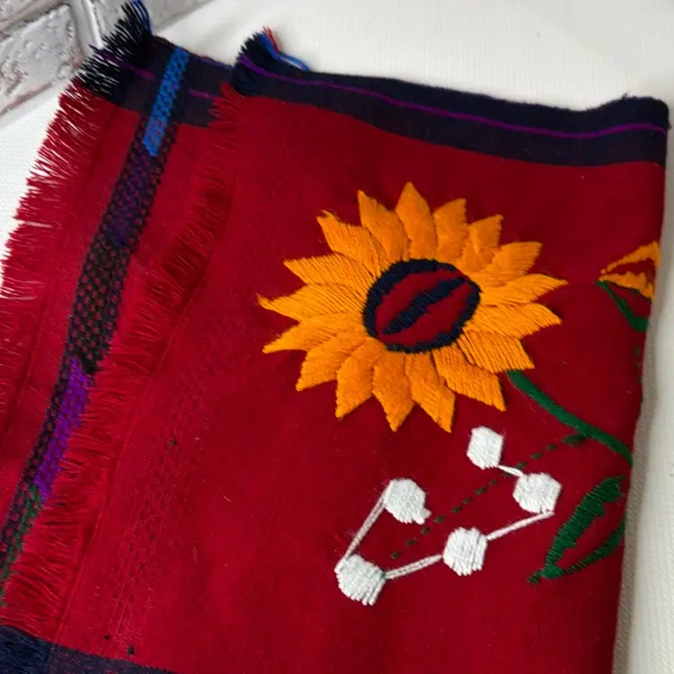 One Sunflower 🌻 Cloth For Your Table In Bedroom