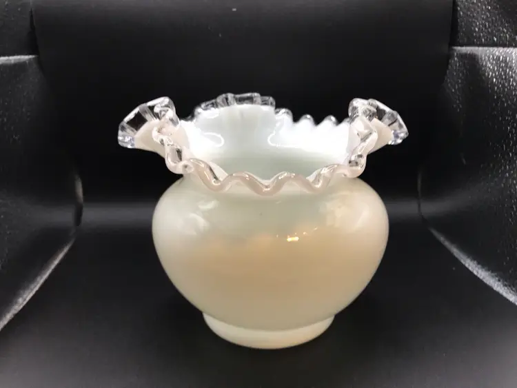 Silver Crest White Milk Glass Rose Bowl Vase Ruffled Crimped Edge 5” Tall