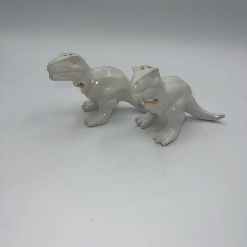 Retired T Rex Salt And Pepper Shaker Set White Ceramic Gold Bow Tie Threshold