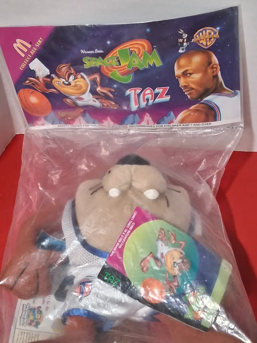 Vintage 1996 Space Jam Looney Tunes McDonald’s Taz Plush Toy New Old Stock