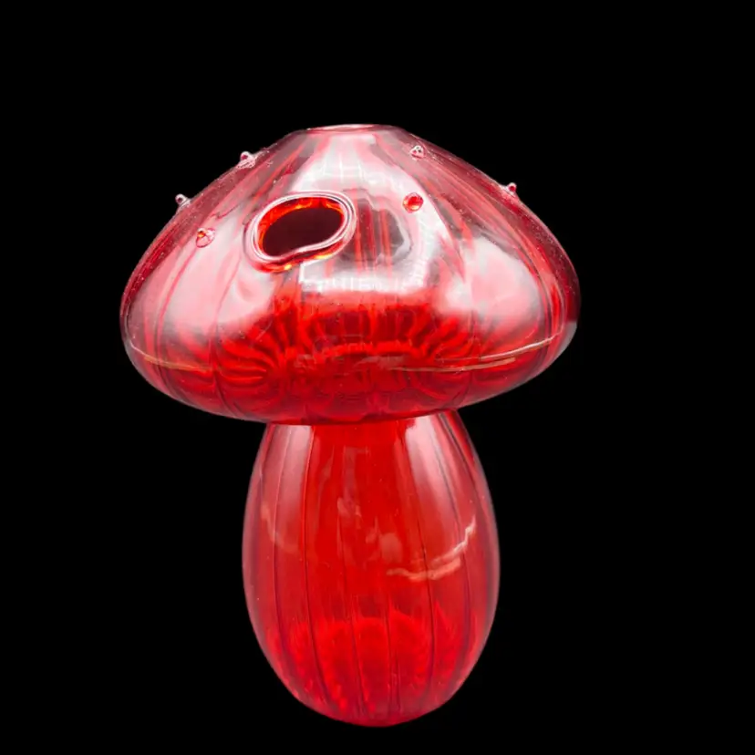 #176A  Art Glass Red Mushroom Bud Vase 
4 3/4” Tall X 3 3/4” In Diameter