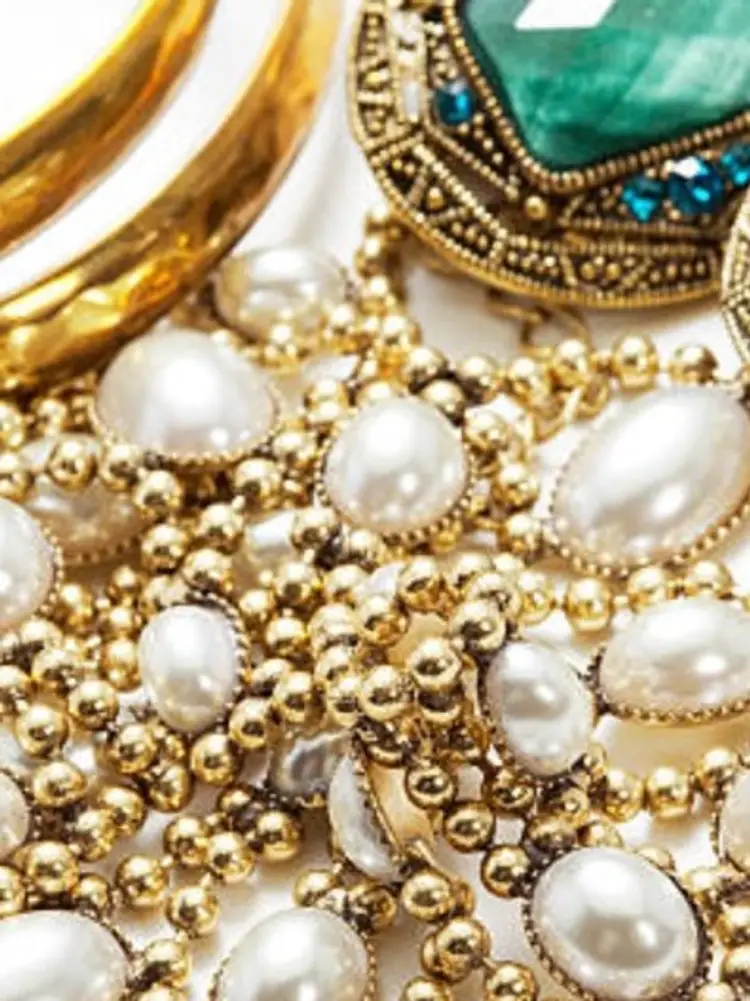 Vintage Jewelry 💍 Free Shipping 