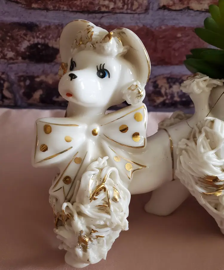 Inarco ceramic poodle planter with "spaghetti" trim details, Great Condition!