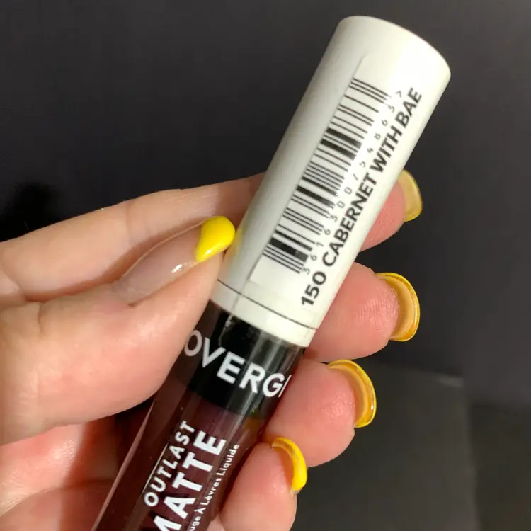 2-Covergirl Outlast Ultimate Lipstick