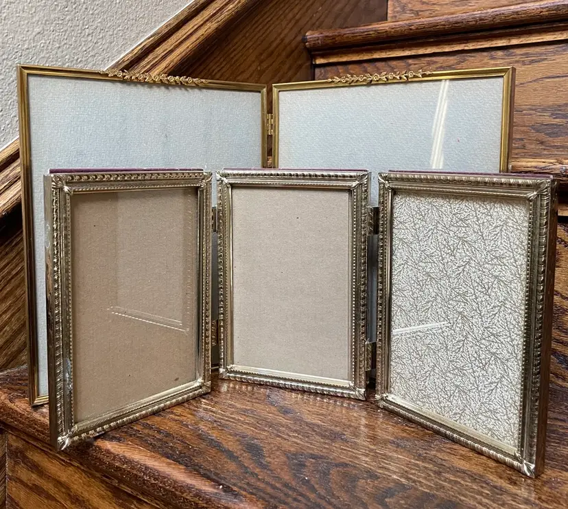 Vintage Gold Tone Hinged Bi-Fold Tri-Fold Picture Frame Floral Accent Velvet Backs
