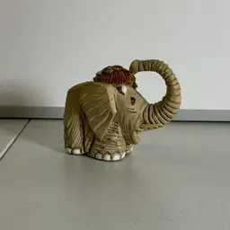 Artesania Rinconada Handcrafted Elephant