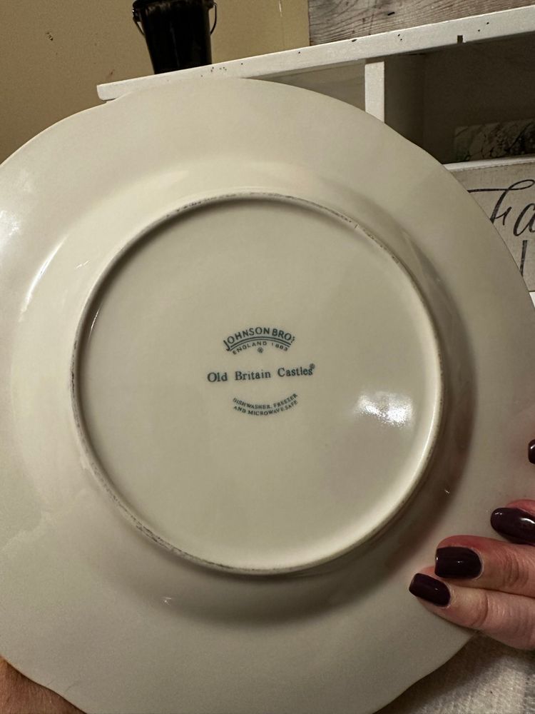 Vintage Johnson Brothers England Old Britain Blarney Castle in 1792 Dinner Plate