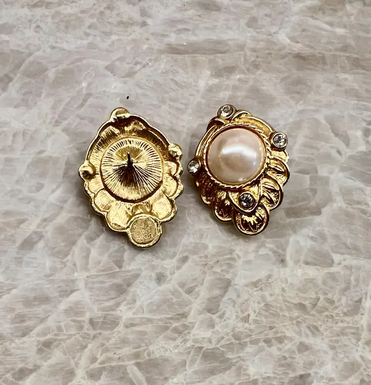 #09 - Vintage KJL for Avon Renaissance Collection  Pearl & Rhinestone Pierced Earrings
