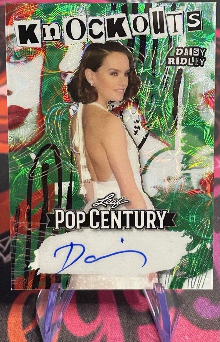 Daisy Ridley 2023 Leaf Pop Century Autograph Card 1/1 Green Star