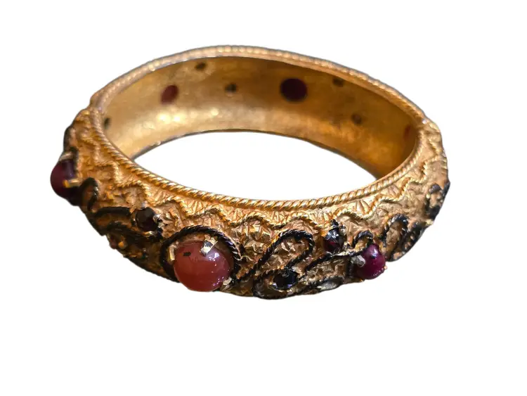 Vintage Signed Castlecliff Etruscan Enameled Jeweled Bangle Bracelet (A9466)