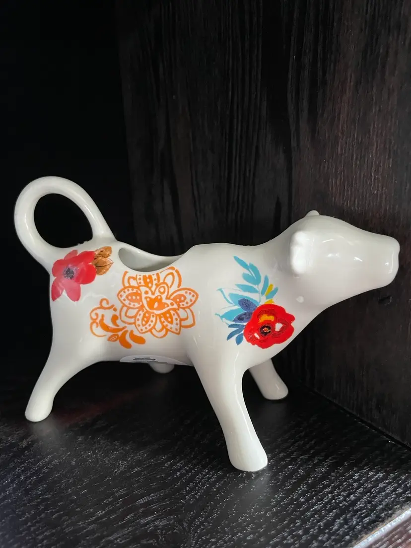 Pioneer Woman Cow Creamer. Floral